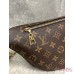 LOUIS VUITTON ПОЯСНАЯ СУМКА СО СНИМАЮЩИМСЯ РЕМЕШКОМ