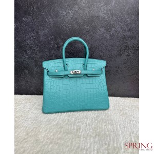 HERMES СУМКА BIRKIN 25, ФУРНИТУРА СЕРЕБРО, МАТОВЫЙ ФИНИШ, КОТОРЫЙ ДЕЛАЕТ ВИД СУМКИ БОЛЕЕ СТРОГИМ И КЛАССИЧЕСКИМ КОЖА КРОКОДИЛА ОБИТАВШЕГО В ВОДАХ РЕКИ НИЛ